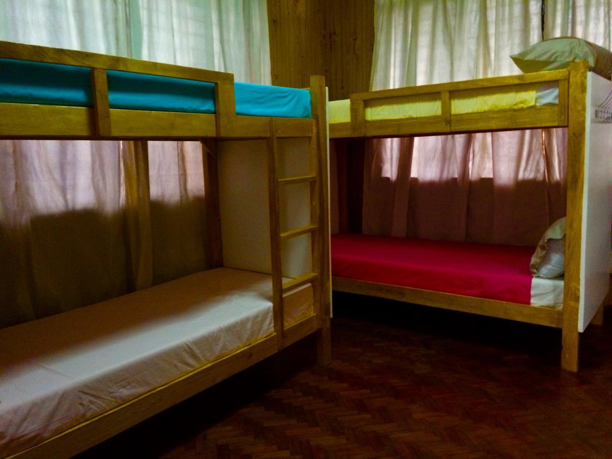 Hostel Tropical Dumaguete City Экстерьер фото