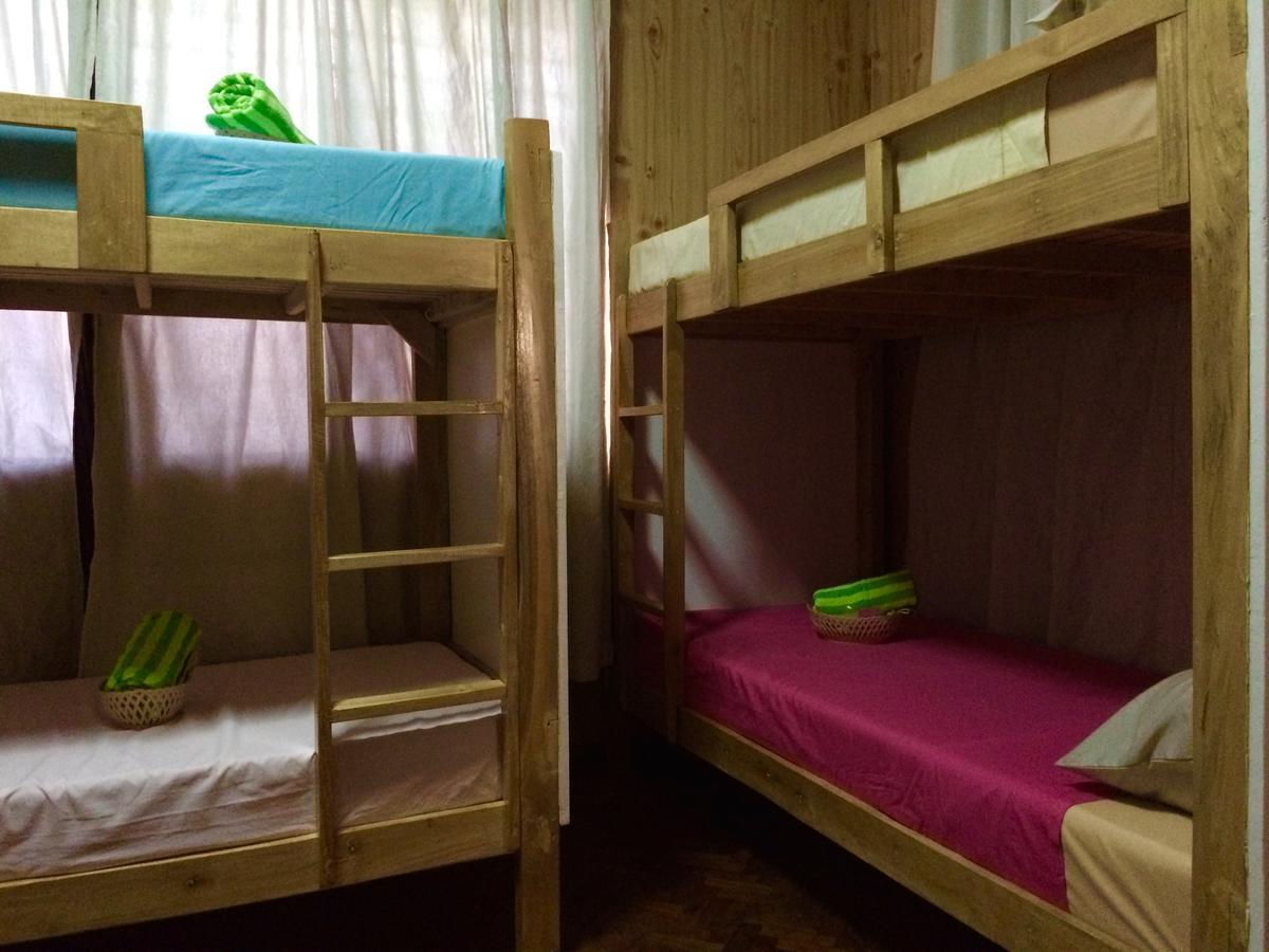 Hostel Tropical Dumaguete City Экстерьер фото